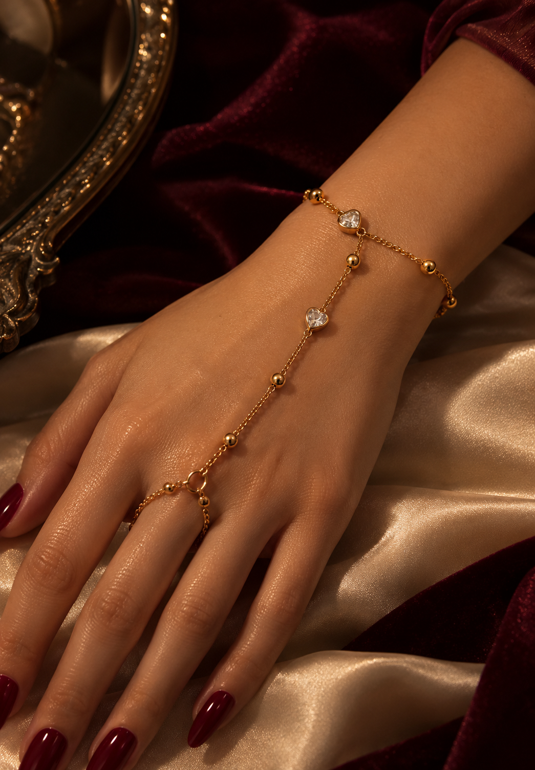 Amorette Hand Chain