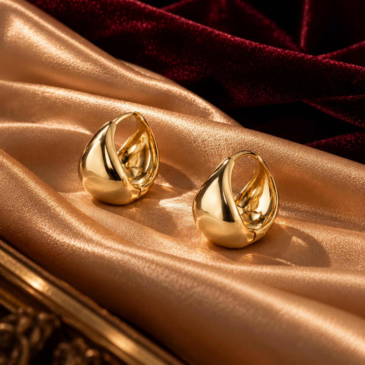 Luna Teardrop Hoops